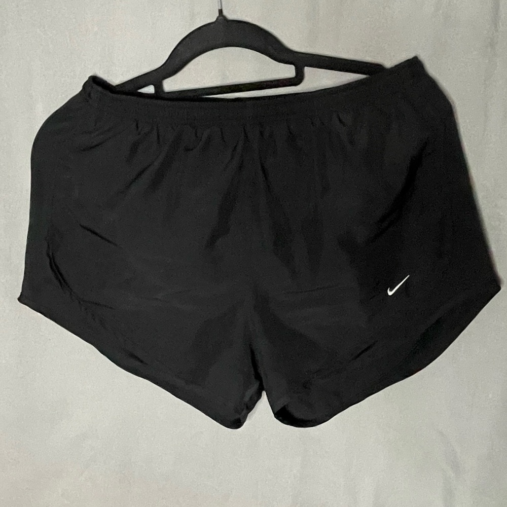 Nike Dri Fit Black Shorts M